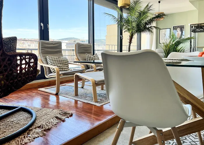 Homevision Okto Penthouse View - Super Central