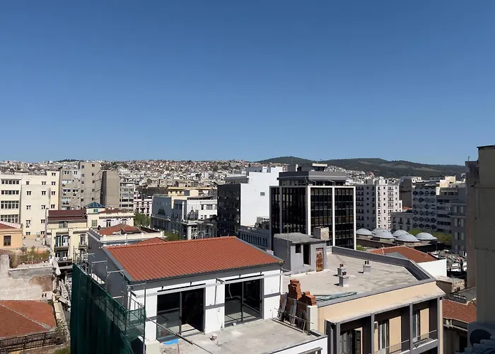 Homevision Okto Penthouse View - Super Central